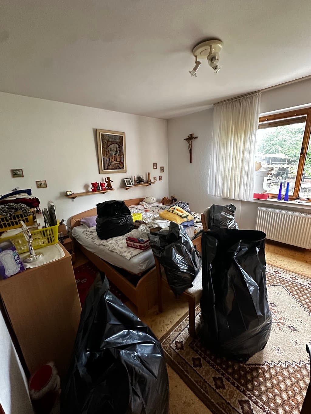 Grundweg Entrümpelung - Haushaltsauflösungen & Entrümpelungen Gelsenkirchen